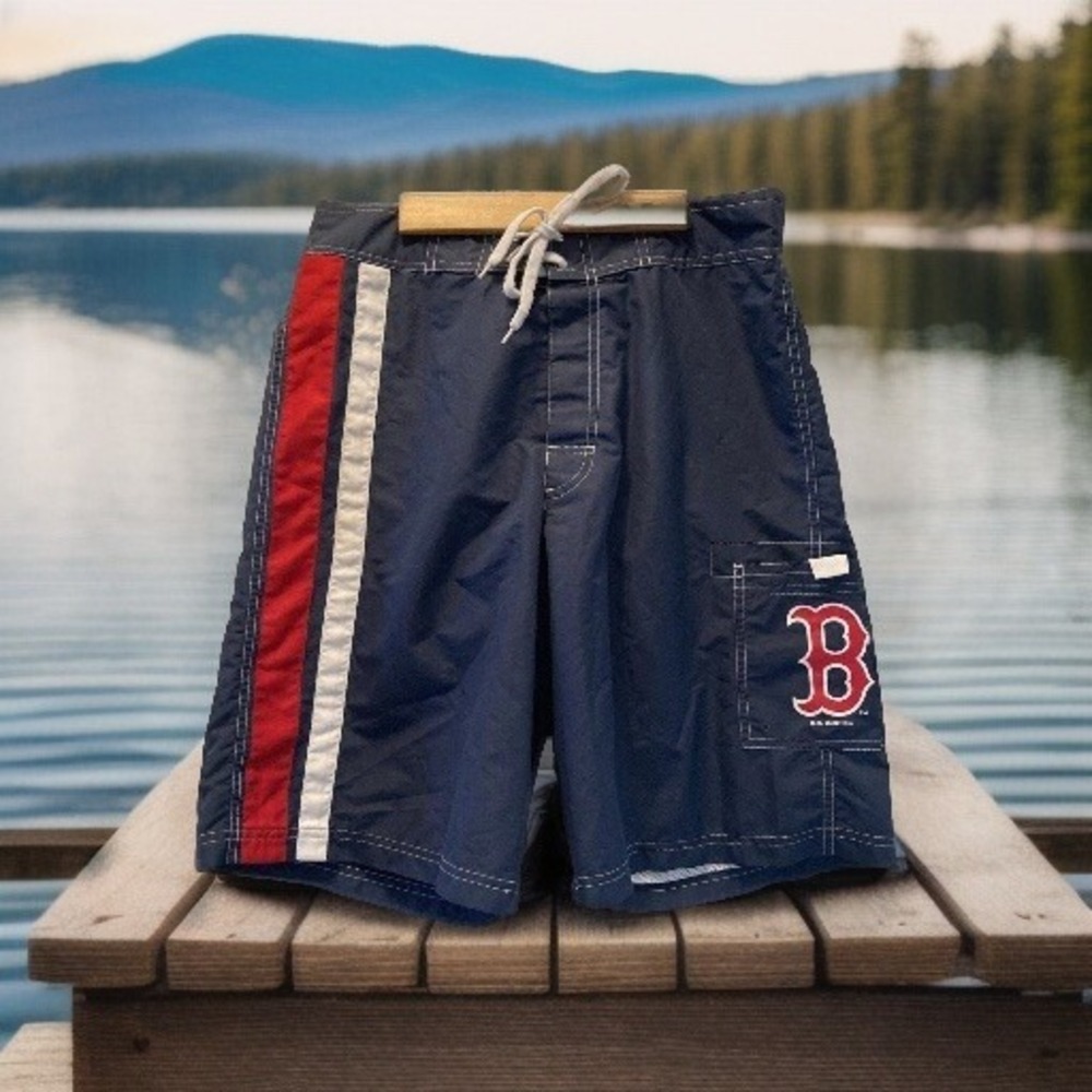 G-III Apparel Swim Shorts Mens M MLBP2010 Boston Red Sox Genuine Merchandise
